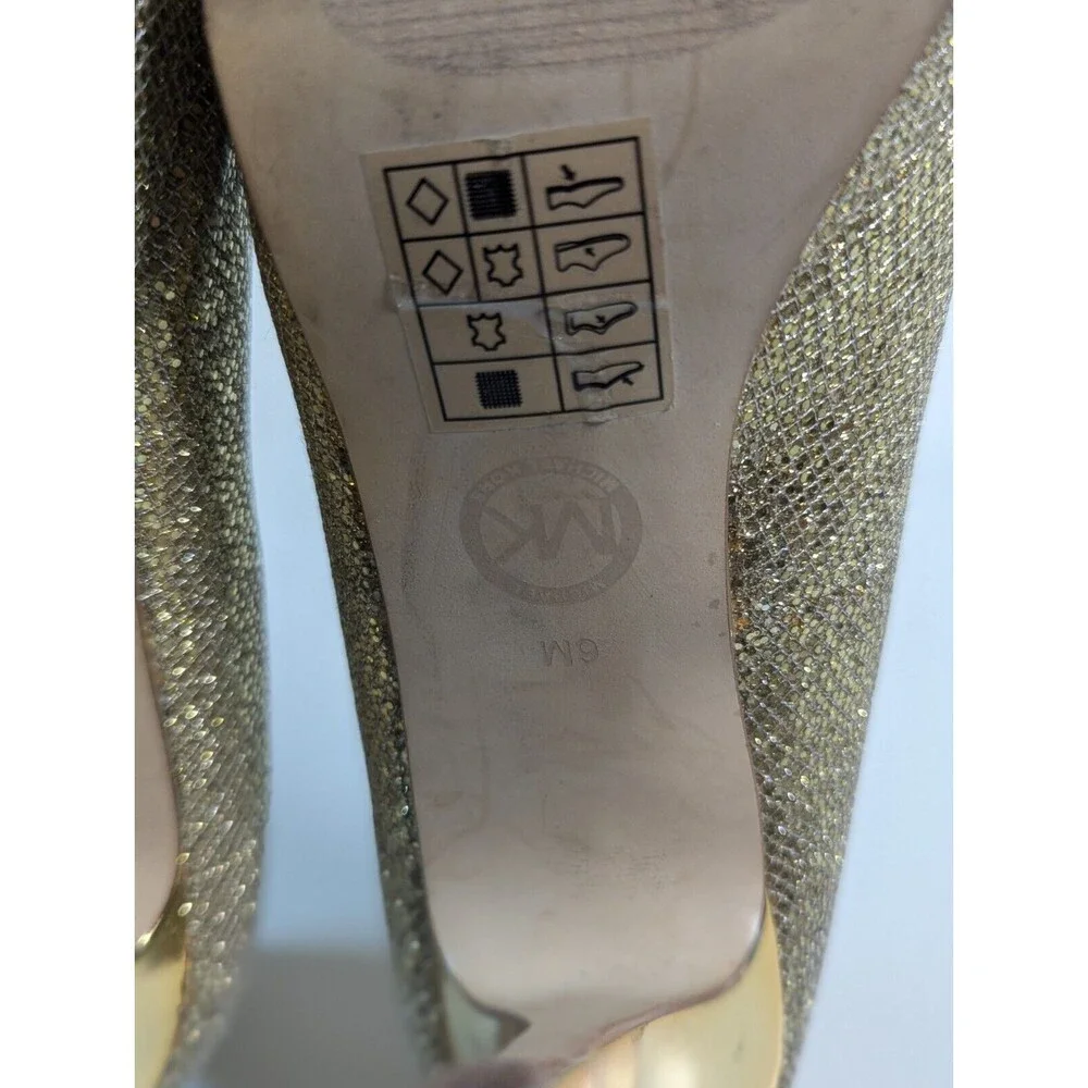 Michael Kors York Platform Gold Metallic Leather Size - 6M